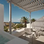 Hotel Andronikos (adults Only) 4*