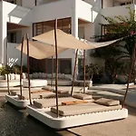 Hotel Andronikos (adults Only)