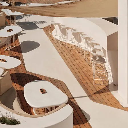 안드로니코스 Mykonos Town