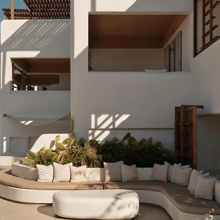 안드로니코스 4* Mykonos Town