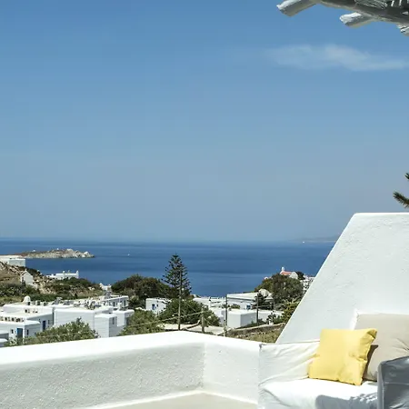 أندرونيكوس 4*